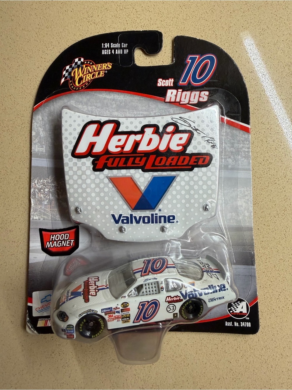 Valvoline Herbie Fully Loaded 1:64 Diecast w/Hood Magnet *Free 1:64 w/purchase*
